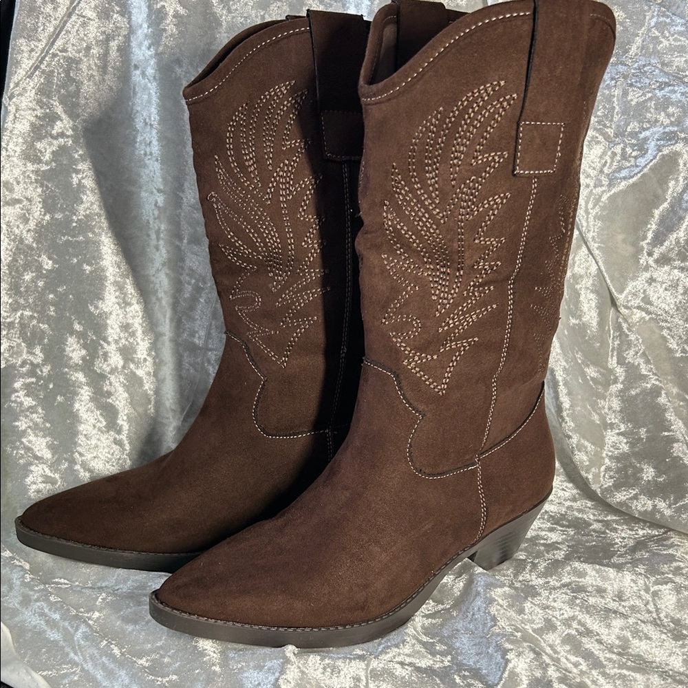 NWT STYLE & CO COWBOY BOOTS 5M